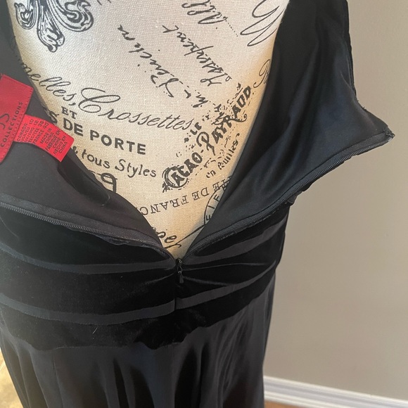 Black Velvet Gown with Sheer Skirting - Picture 5 of 8